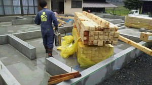 4月15日（金）