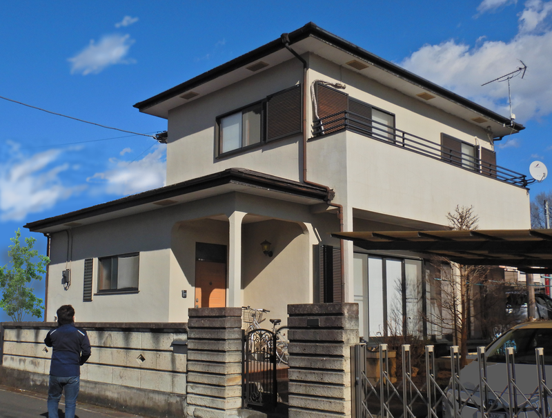 before
外壁の塗装が劣化しチョーキングが起きている。
地震によるひび割れが多数みられる。
外壁のひび割れやベランダの取合などから屋内への水の浸透がみられる。