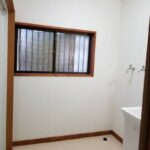 after
床も壁も新しく張り替えました。