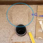 施工中after
元々の排水口をふさぎ床材を移植。
実は便器を置くとほとんど見えないのですが、ほんのちょっとがふとした時に気になったりするものなので、しっかり補修。