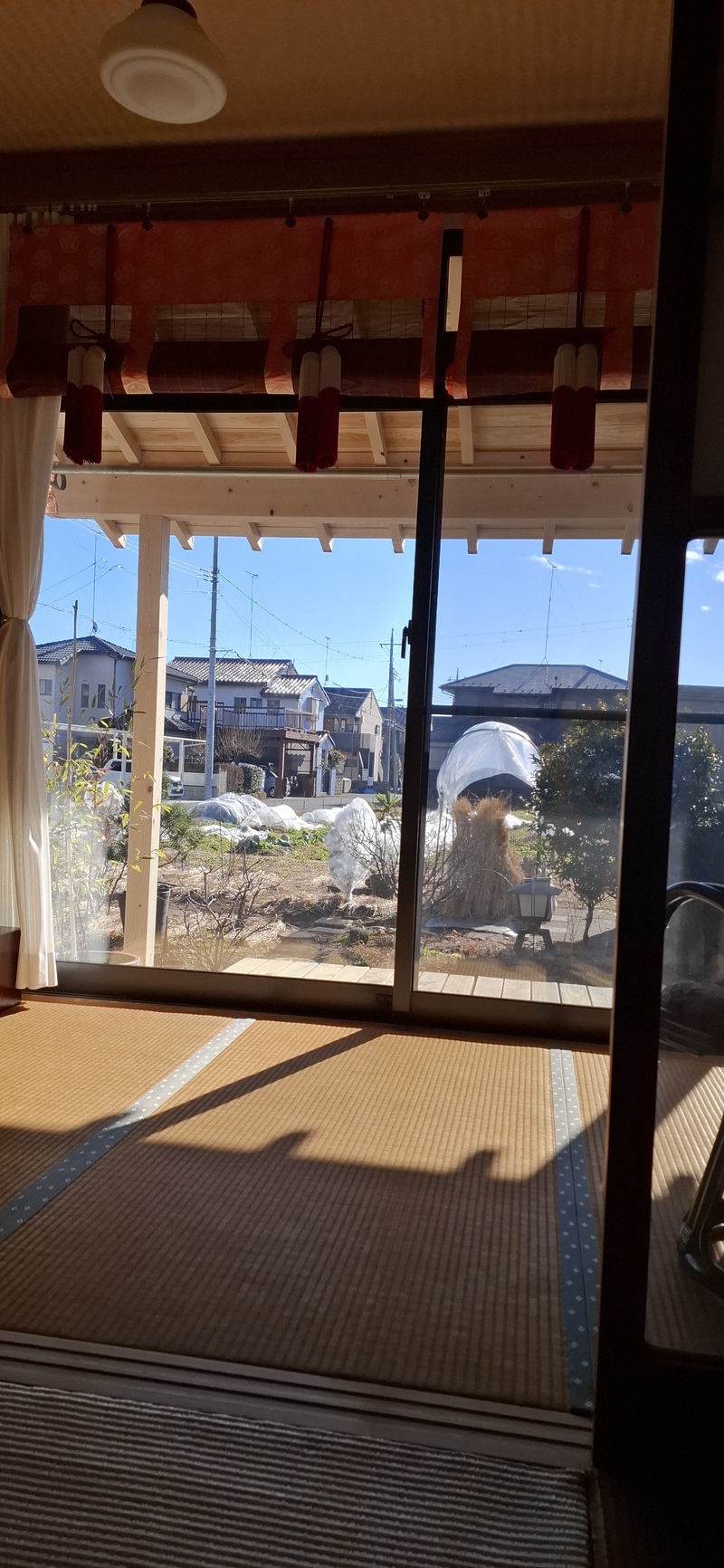 室内側から